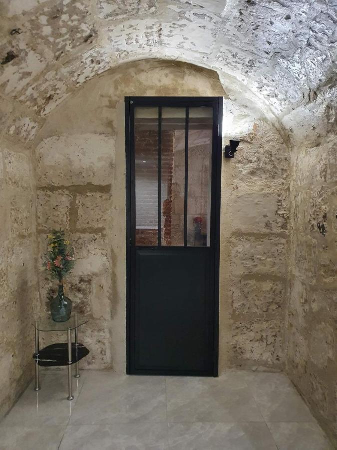 Апартаменты La Forteresse - Jacuzzi/Sauna - Centre Historique Руан Экстерьер фото